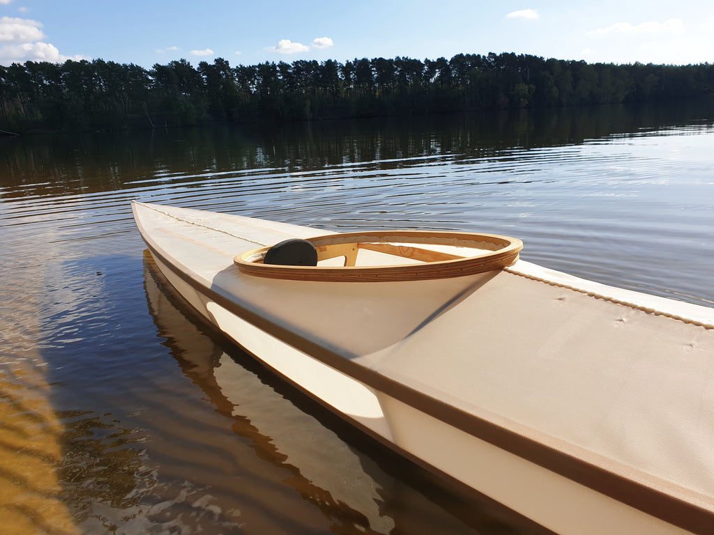 Beluga (Skin on Frame) image 4